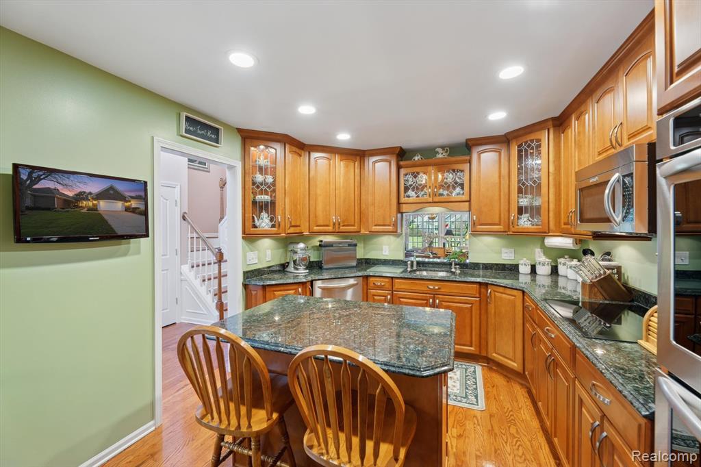 39435 Village Run Drive, Northville, MI 48168 — Photo 14