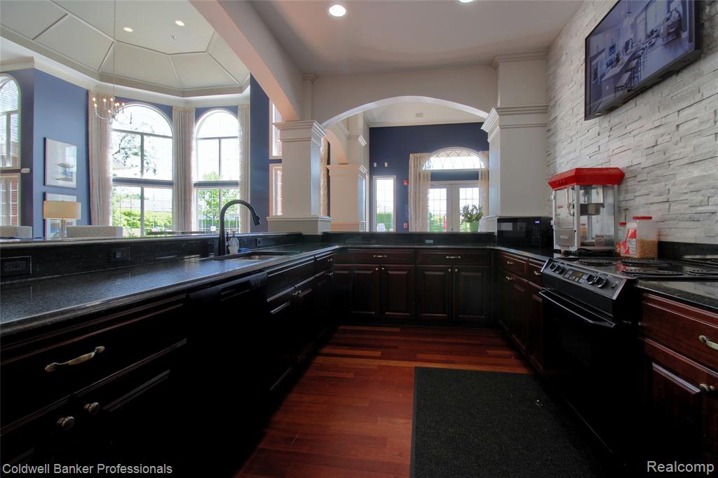 45973 Graystone Lane, Canton, MI 48187 — Photo 34