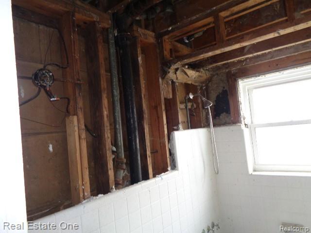 18927 Stansbury Street, Detroit, MI 48235 — Photo 26