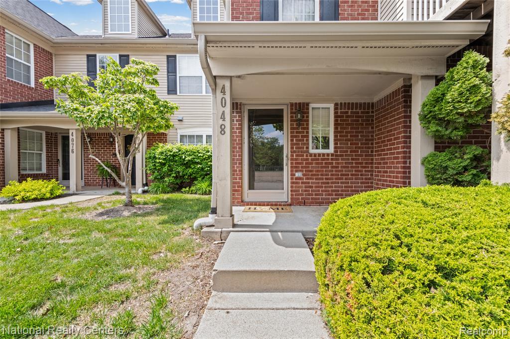 4048 Berkeley Avenue, Canton, MI 48188 — Photo 2