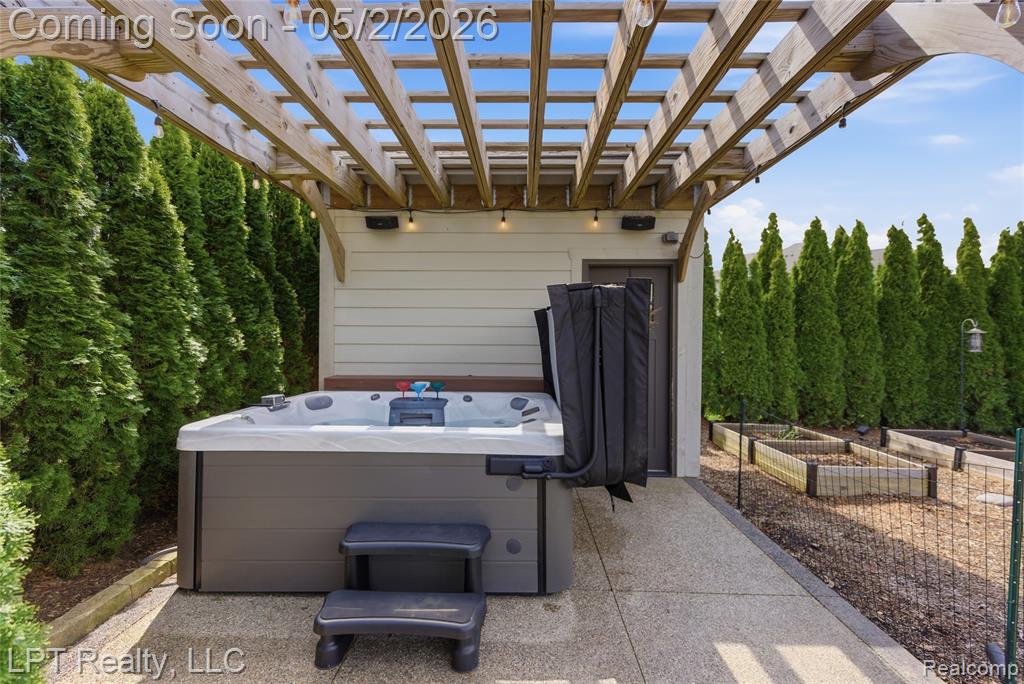 1106 Sheffield Park Lane, Oakland, MI — Photo 42