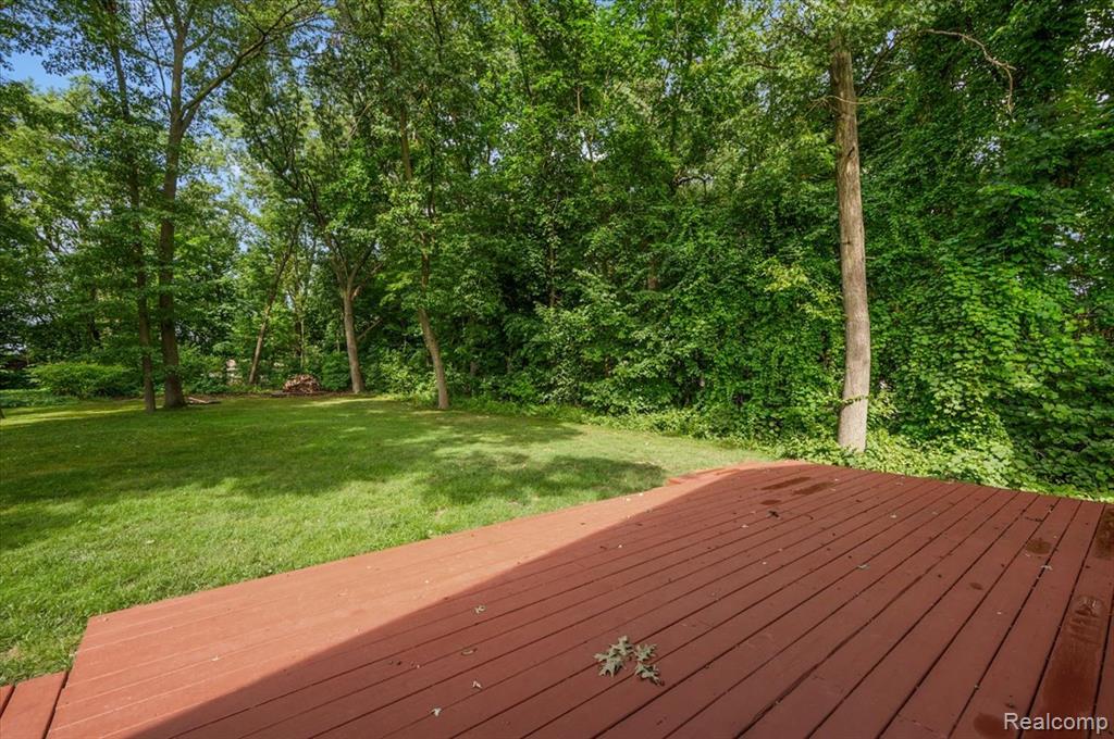 8809 Arlington Street, White Lake, MI — Photo 10