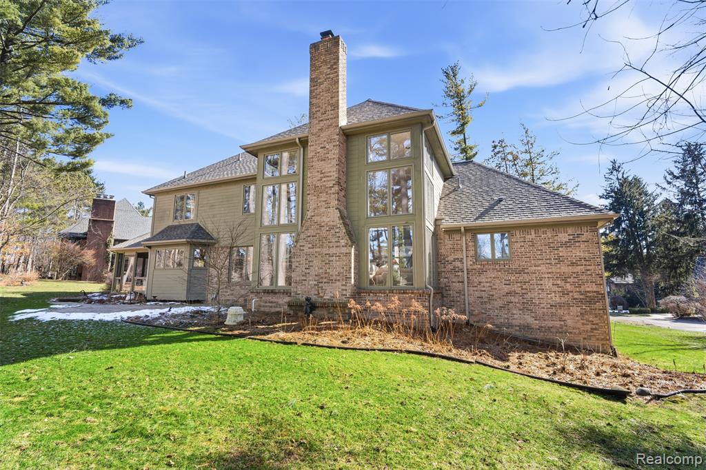 5306 Hidden Pines Court, Brighton, MI 48116 — Photo 3