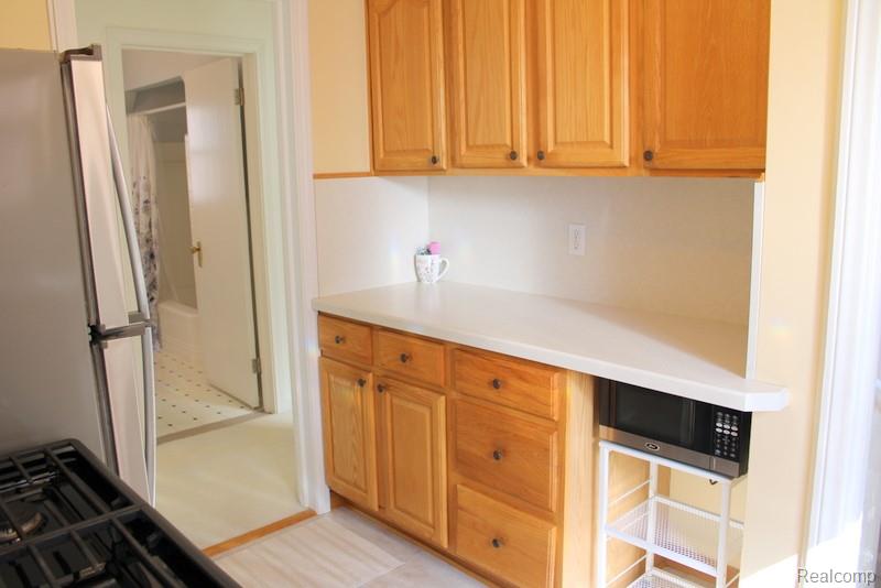 922 New York Avenue, Lincoln Park, MI 48146 — Photo 32