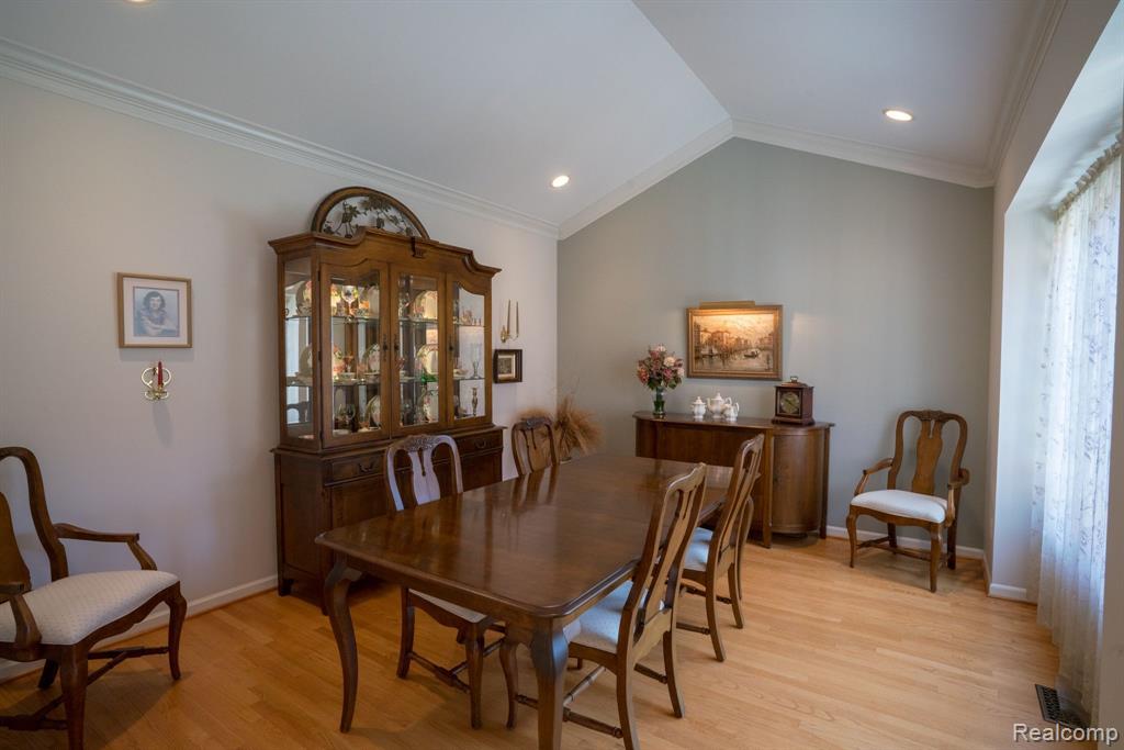 4870 DORAL Drive, Ann Arbor, MI 48108 — Photo 28