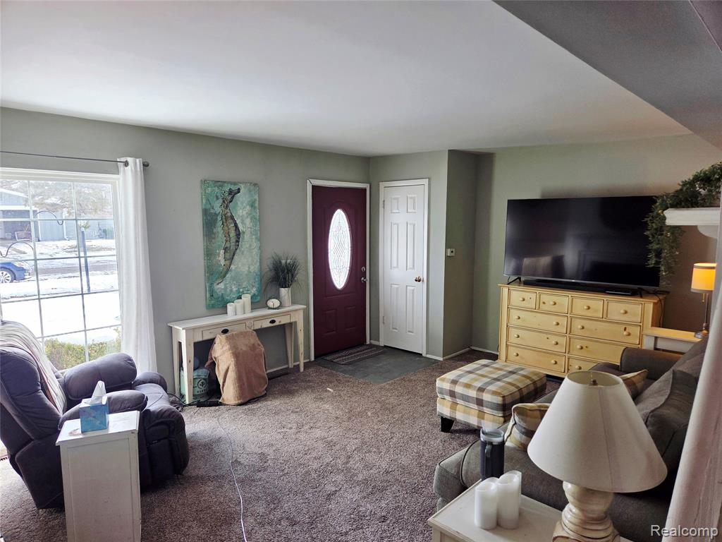 4202 Park Forest Drive, Flint, MI 48507 — Photo 9