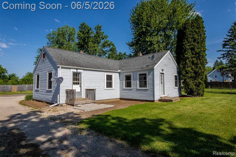 3006 Lansing Avenue, Jackson, MI 49202