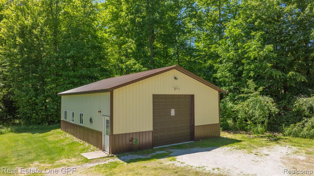 8077 AVOCA Road, Kenockee, MI 48006 — Photo 59
