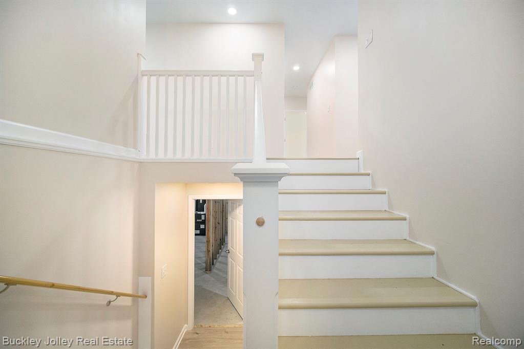 10303 Nine Mile Road, Whitmore Lake, MI 48189 — Photo 16