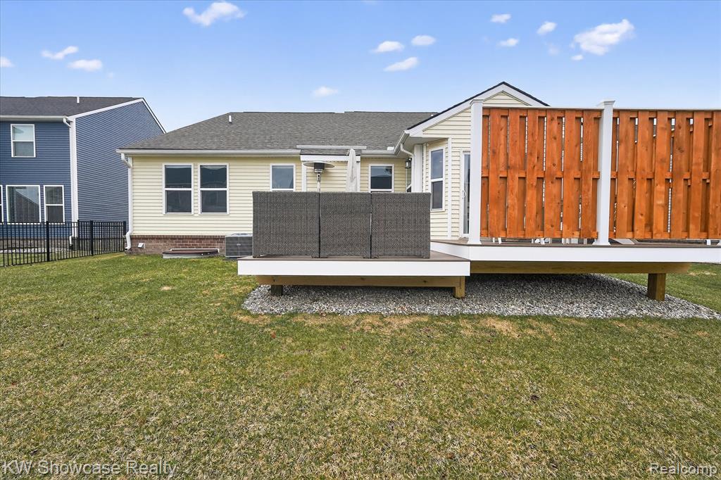 3108 Theodore E, Wixom, MI 48393 — Photo 45