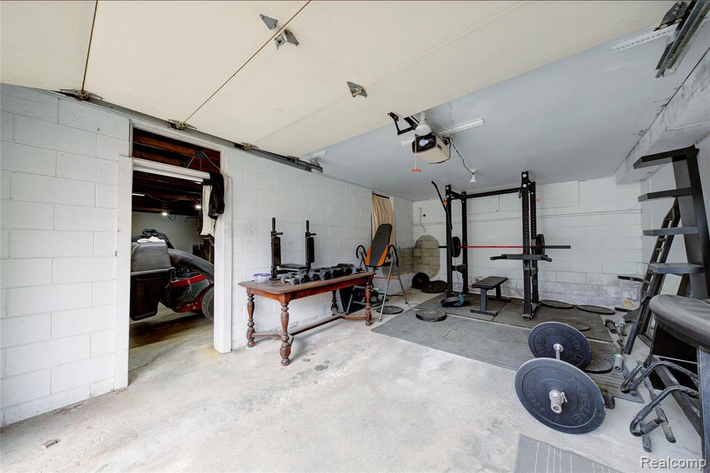2718 Sexton Road, Howell, MI 48843 — Photo 31