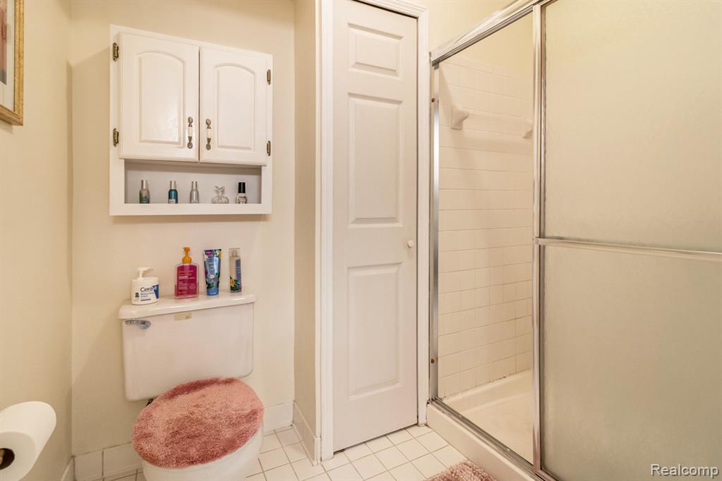 49649 Draper Circle, Plymouth, MI 48170 — Photo 12