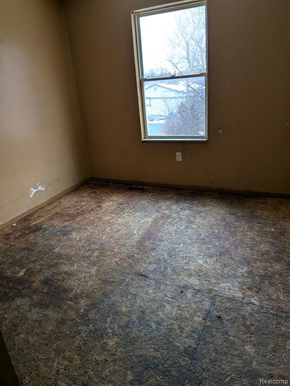 450 KITCHENER Street, Detroit, MI 48215 — Photo 5