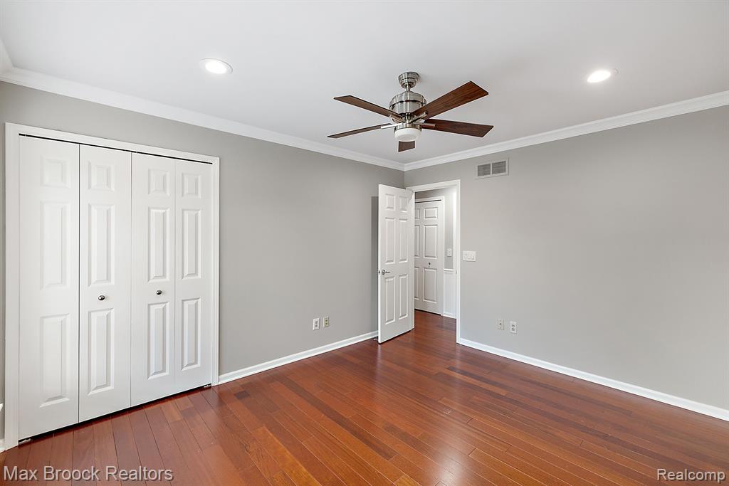 4696 PIER Court, Troy, MI 48098 — Photo 34
