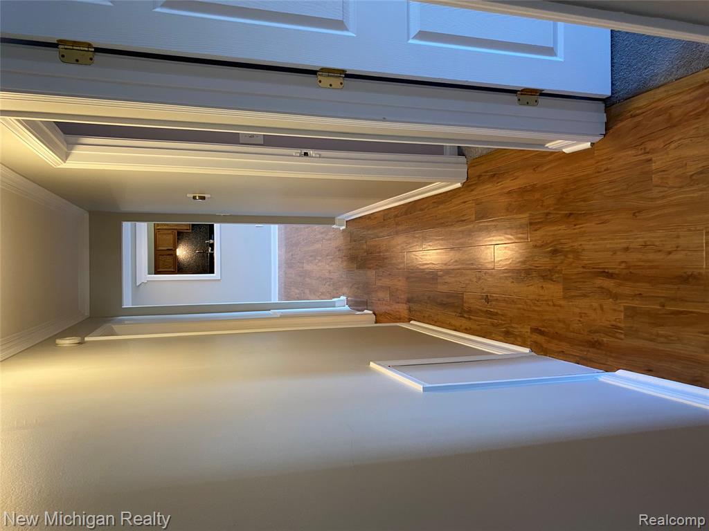 6157 ORCHARD LAKE RD APT 201, West Bloomfield, MI — Photo 23