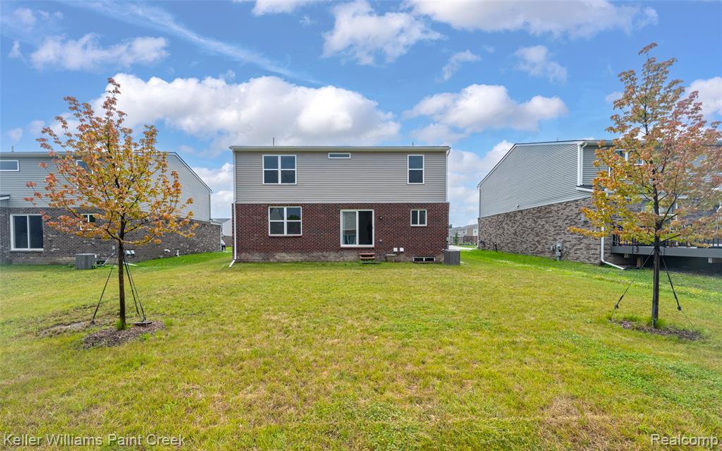 5225 Marie Lane, Sterling Heights, MI 48310 — Photo 42