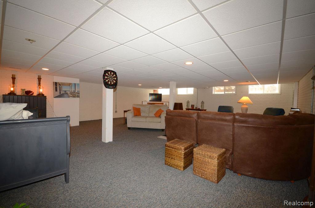 7968 Divot Drive E, 5, Waterford, MI 48327 — Photo 18