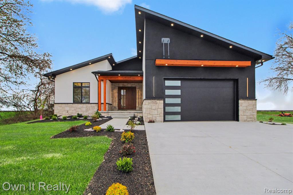 1808 Moors Court, Bloomfield Hills, MI, 48302