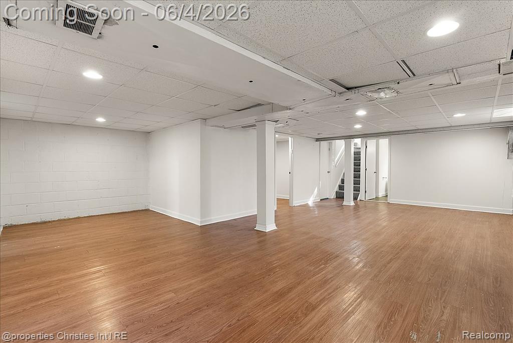 14201 Kingston Street, Oak Park, MI 48237 — Photo 30