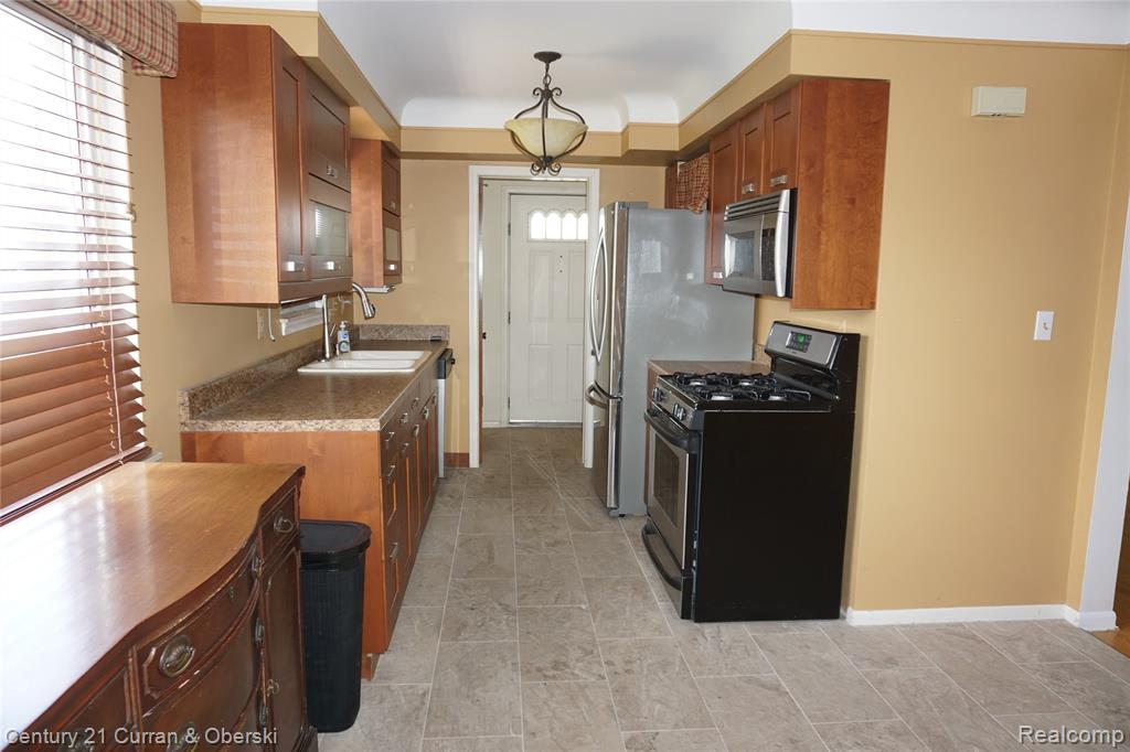 25659 Baldwin Street, Dearborn Heights, MI 48127 — Photo 13