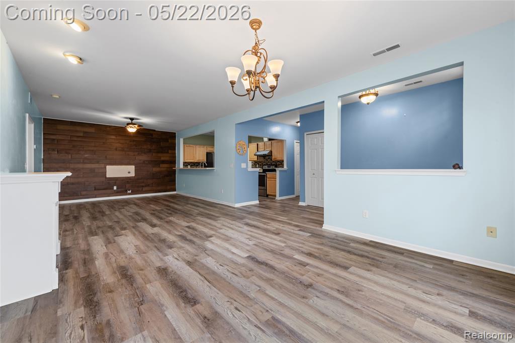 16836 Dover Drive, Northville, MI 48168 — Photo 7