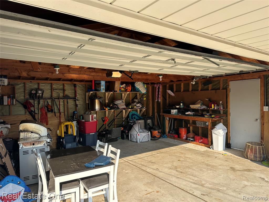 4562 Valley Road, Trenton, MI 48183 — Photo 31
