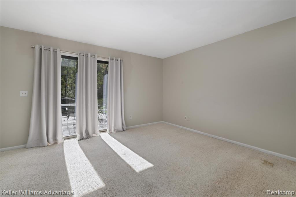 5480 Lyngre Drive, Howell, MI 48843 — Photo 21