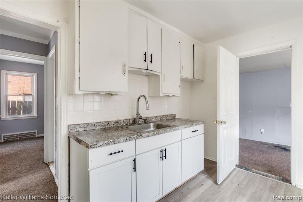 9922 Coyle Street, Detroit, MI 48227 — Photo 12