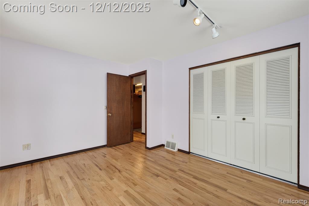 6347 Johnson Road, Flushing, MI 48433 — Photo 17