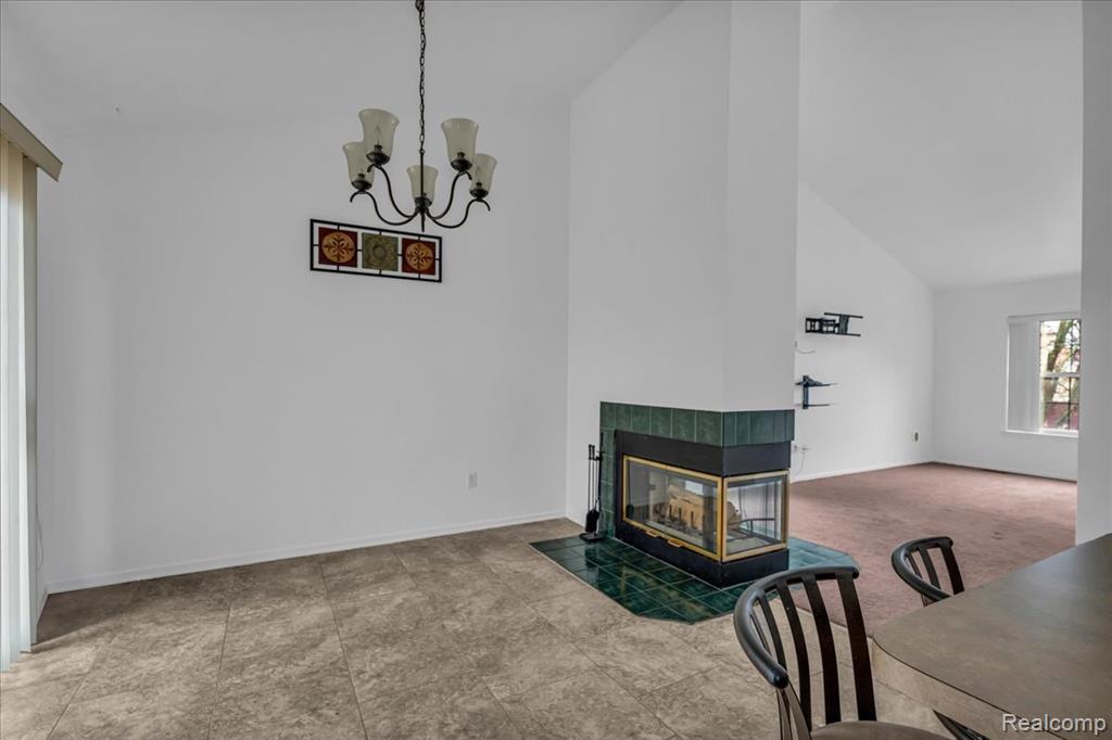 845 Canter Lane, Auburn Hills, MI 48326 — Photo 8