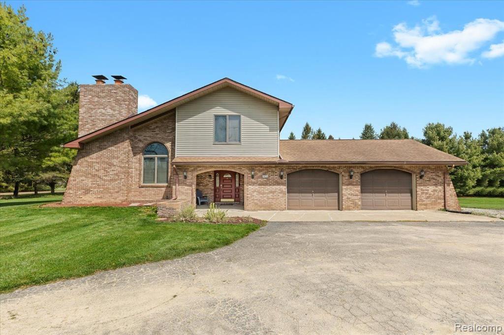 1415 ROSE CENTER Road, Fenton, MI 48430 — Photo 36