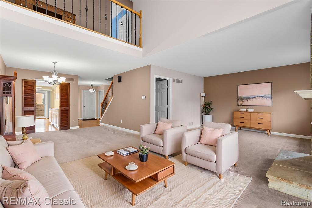 23127 Farmington Road, Farmington, MI 48336 — Photo 17