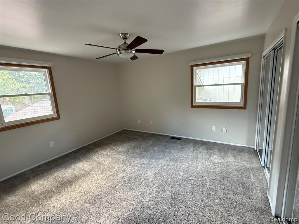 5584 N Adams Way, Bloomfield Hills, MI 48302 — Photo 15