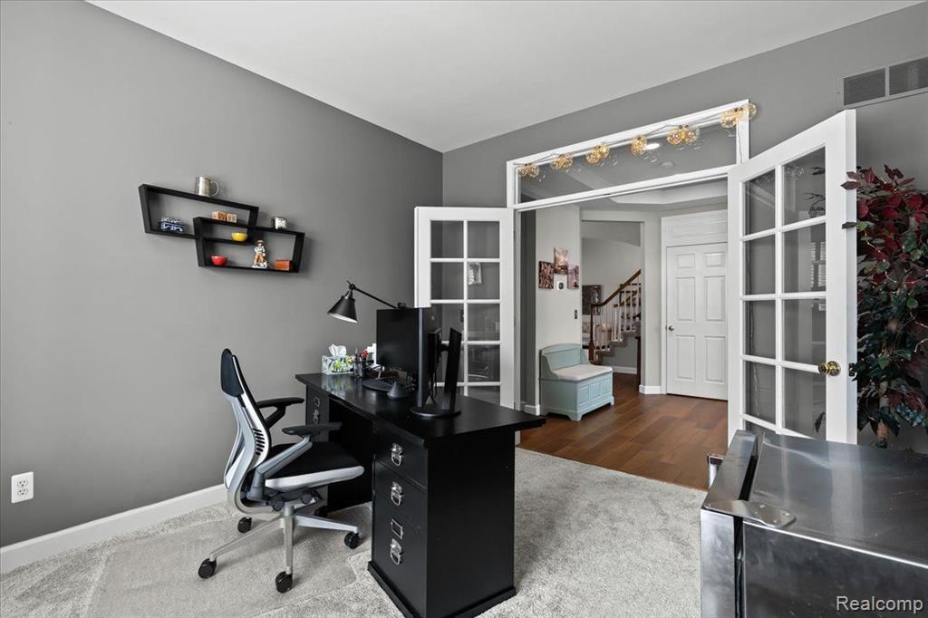 17020 CARRIAGE Way, Northville, MI 48168 — Photo 22