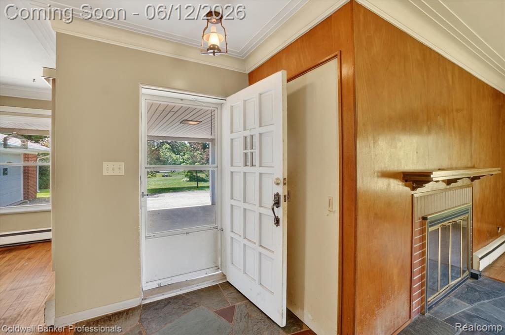 8245 Fenton Road, Grand Blanc, MI 48439 — Photo 3