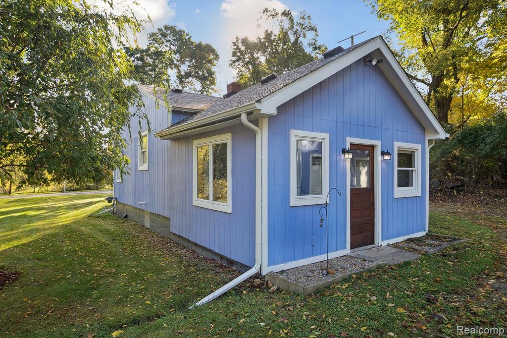 5975 Dexter Pinckney Road, Dexter, MI 48130 — Photo 36