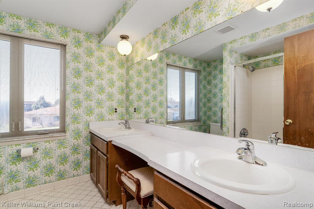 43344 Westview Drive, Sterling Heights, MI 48313 — Photo 49