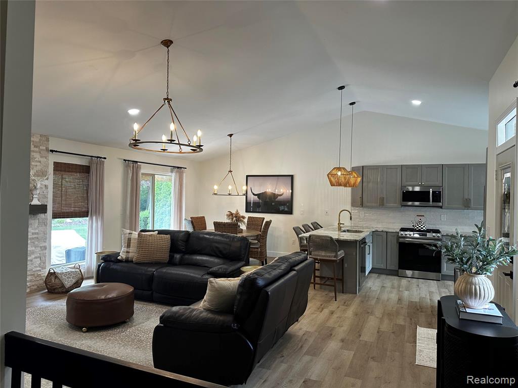 51565 Hickory Lane, 67, Macomb, MI 48042 — Photo 12