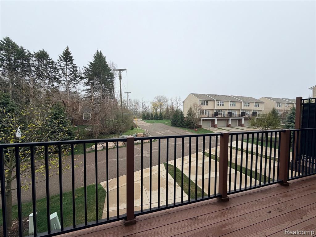 44561 GWINNETT Loop, Novi, MI — Photo 11