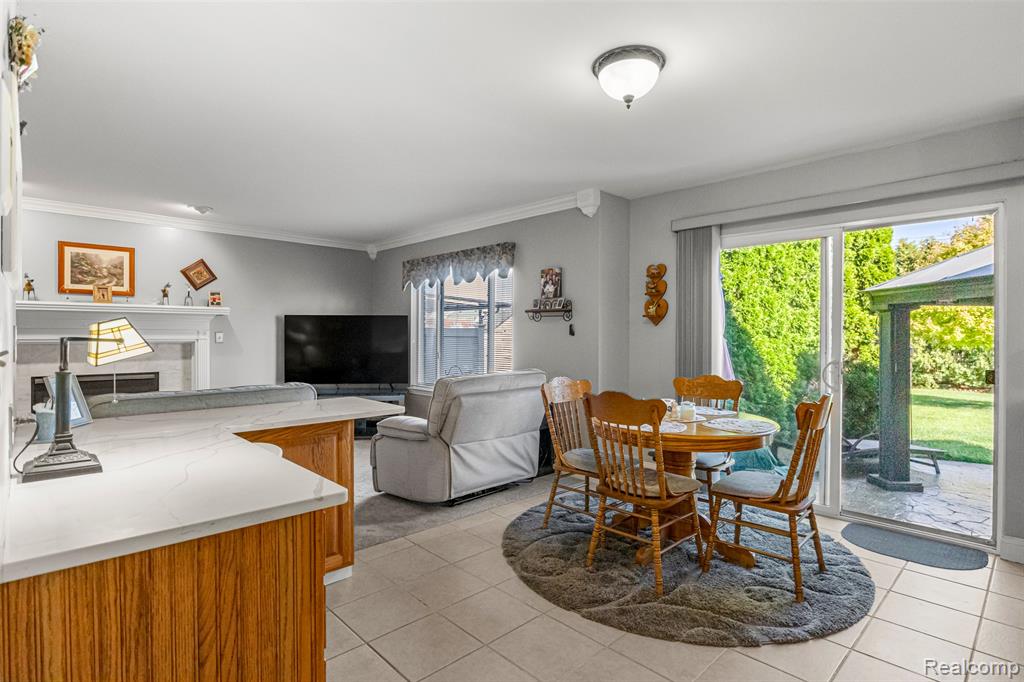 780 Saint Johns Boulevard, Lincoln Park, MI 48146 — Photo 13