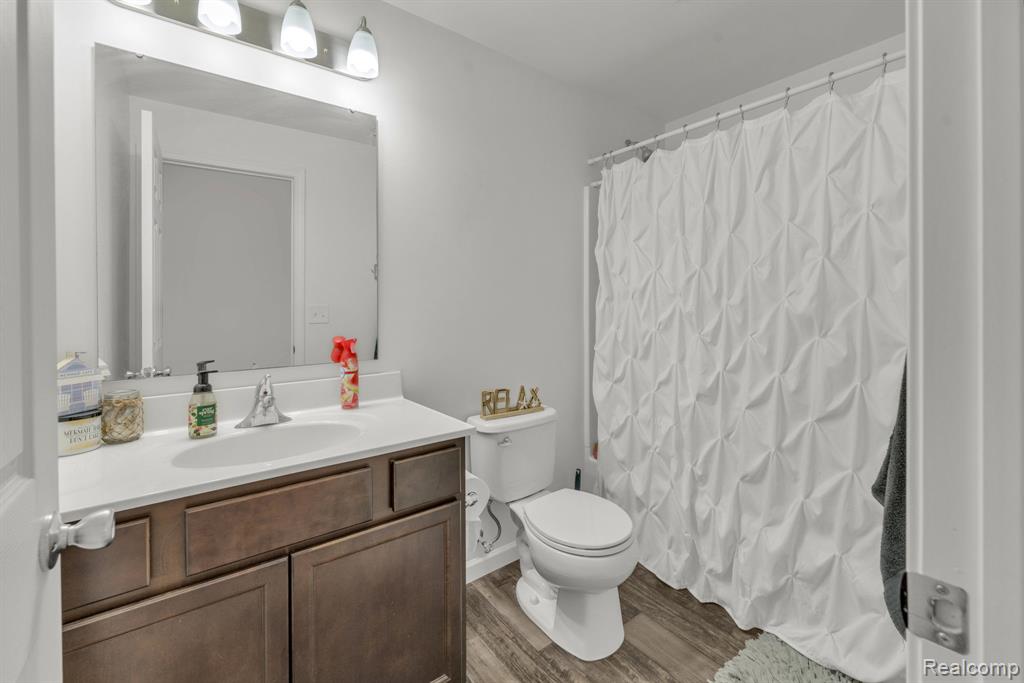 2867 W Fork River Drive, Fowlerville, MI 48836 — Photo 19