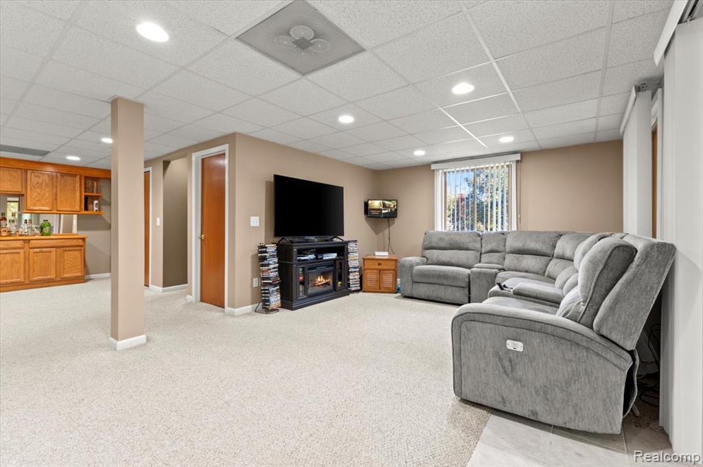 9755 Forest Ridge Drive, Clarkston, MI 48348 — Photo 45