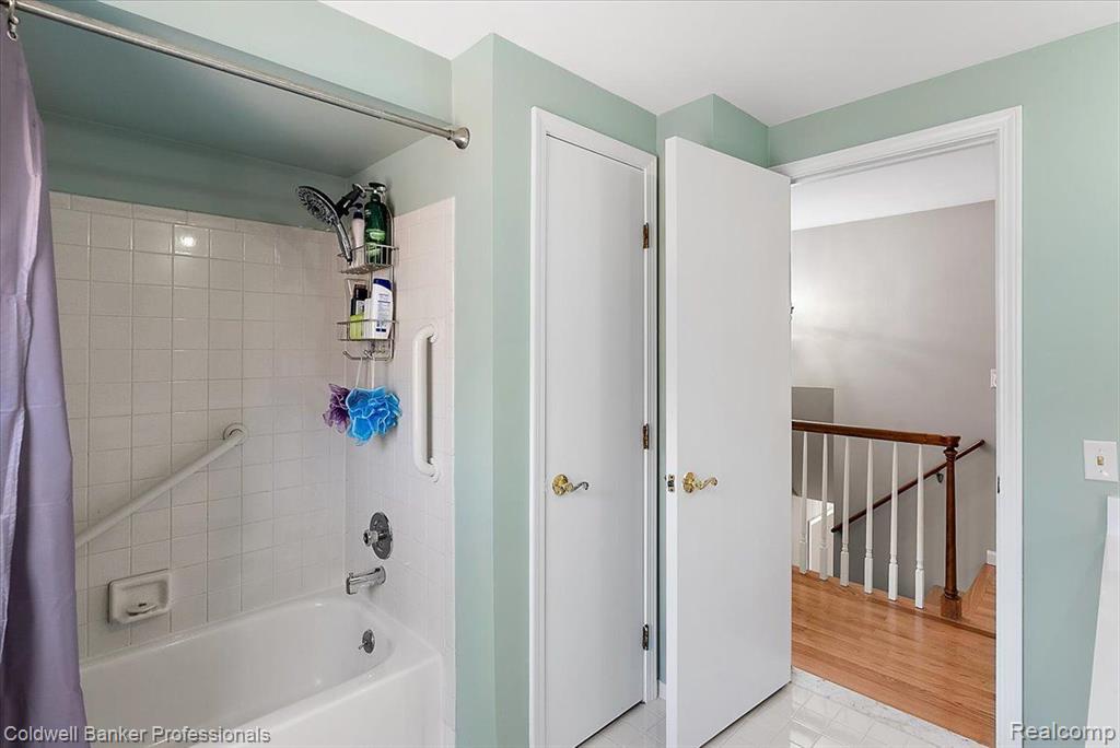 49132 PLUM TREE Drive, Plymouth, MI 48170 — Photo 39