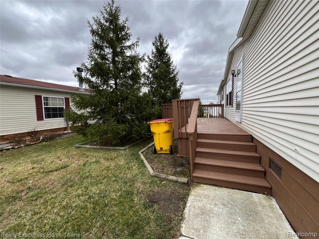 3763 CROSS CREEK, Dryden, MI 48428 — Photo 3