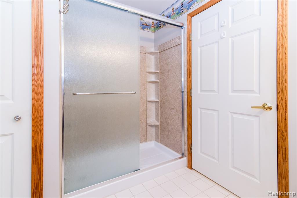 840 Heatheridge Court, Brighton, MI 48116 — Photo 25