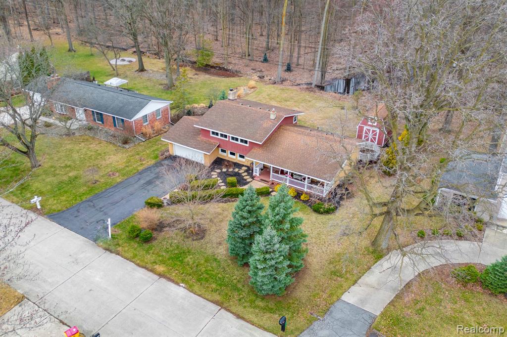 8064 WOOD Drive, Grosse Ile, MI 48138 — Photo 24