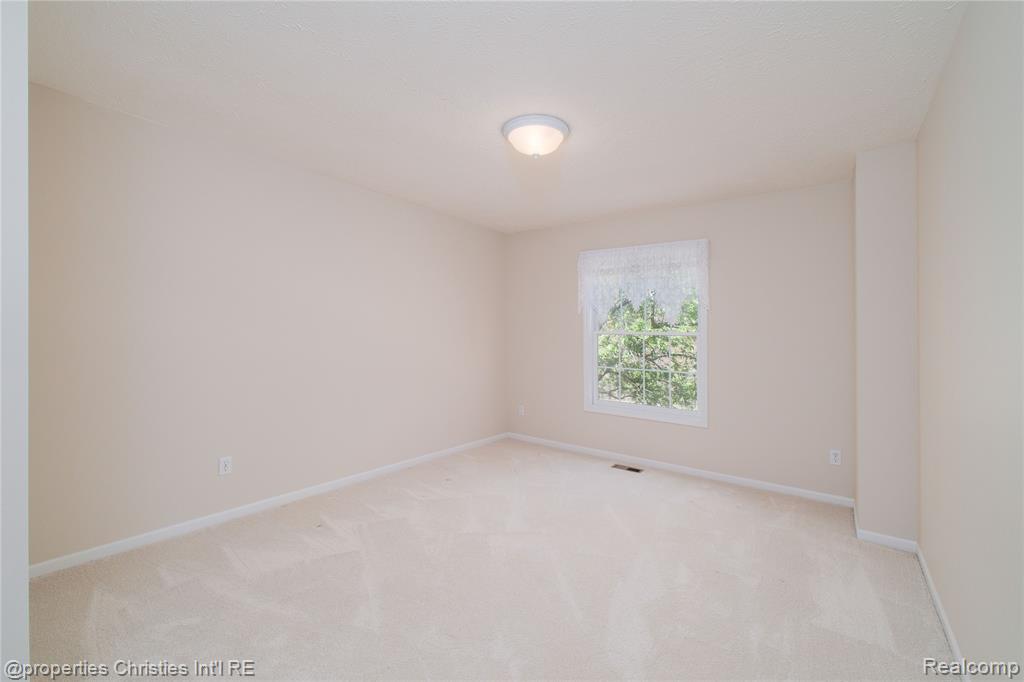 2005 N Splitstone Drive, Pinckney, MI 48169 — Photo 32