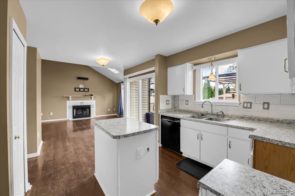 6141 Dexter Street, Romulus, MI 48174 — Photo 14