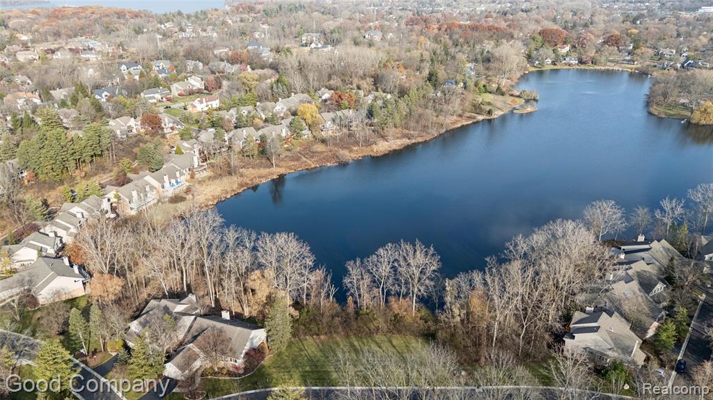 5104 Woodcliff Hill Road W, West Bloomfield, MI 48323 — Photo 75
