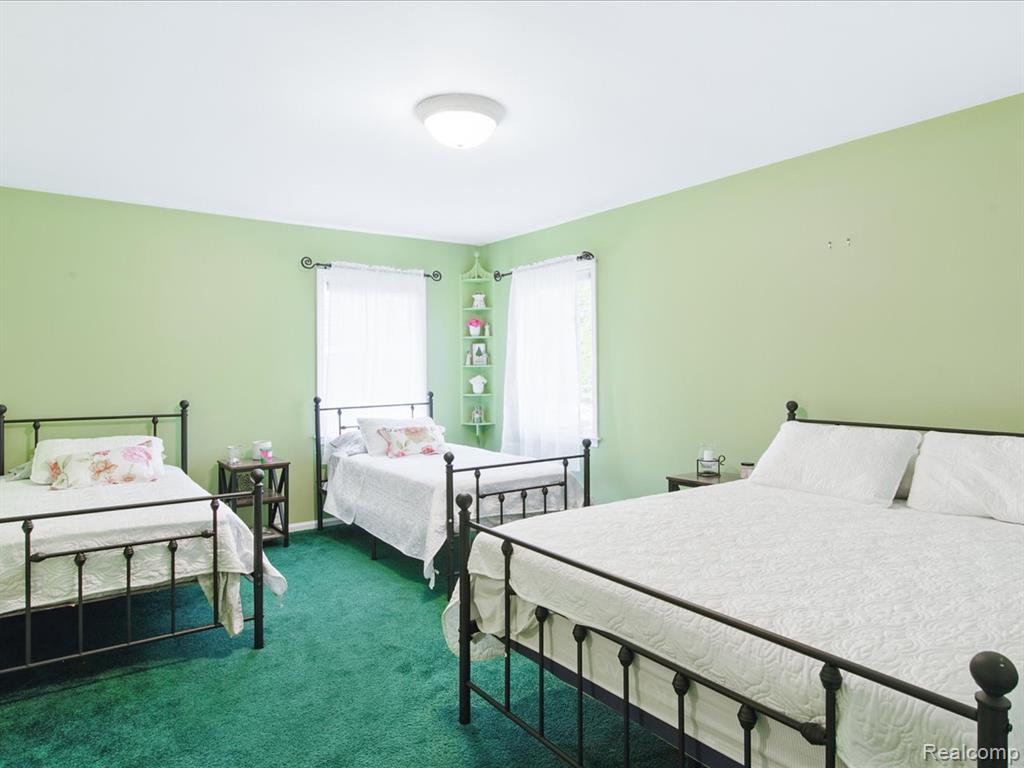 4396 Gratiot Avenue, Port Huron, MI 48060 — Photo 34